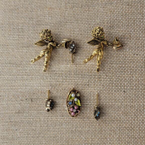 Vintage Cherub Coat Pins Lot of 3 Angel Cupid and FloralGold Tone Rhinestones - Picture 1 of 16